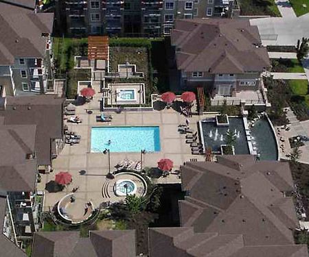 Waterscapes Resort By Dkra Kelowna Exteriér fotografie